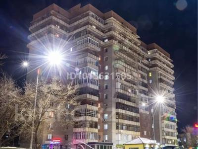 3-комнатная квартира · 70 м² · 12/14 этаж, Ауэзова за 20 000 ₸ в Семее