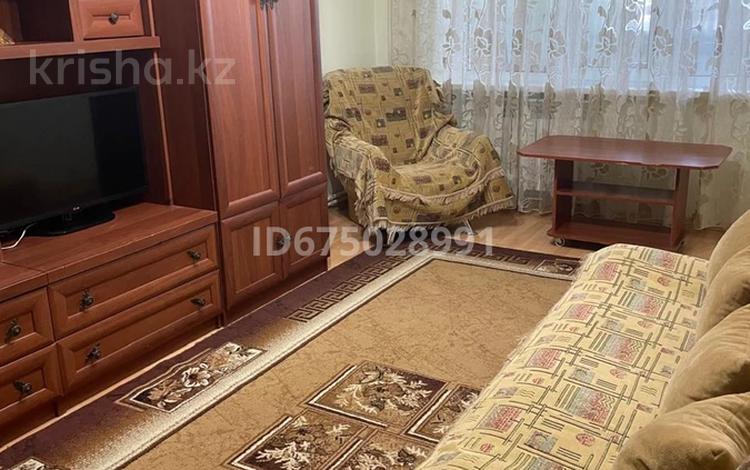 3-комнатная квартира · 70 м² · 3/3 этаж, Байтурсынова 5А — Туркестанская за 220 000 ₸ в Шымкенте, Аль-Фарабийский р-н — фото 13