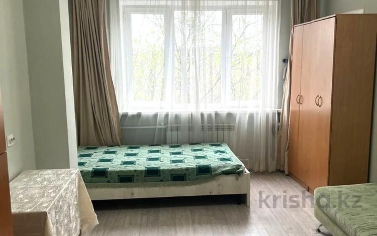 1-комнатная квартира, 35 м², 6/9 этаж, Жандосова 34а — Ауэзова за 28.5 млн 〒 в Алматы, Бостандыкский р-н — фото 2