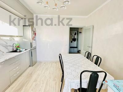 2-бөлмелі пәтер · 68.2 м² · 7/9 қабат, Каирбекова 358/3, бағасы: 33 млн ₸ в Костанае