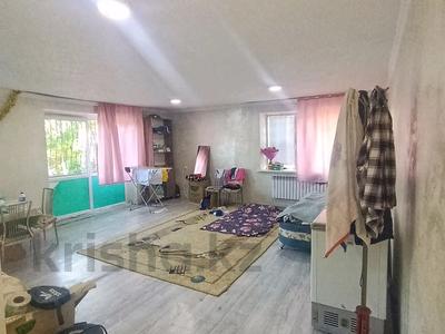 1-комнатная квартира, 40 м², 2/4 этаж, Центр за 13 млн 〒 в Талдыкоргане