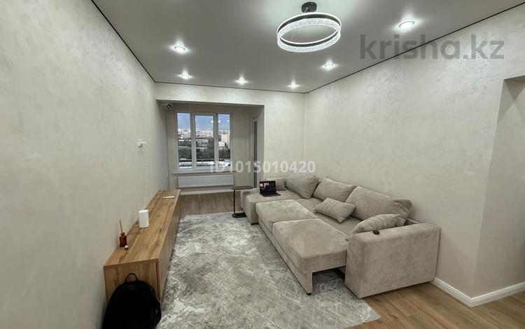 3-бөлмелі пәтер · 70.2 м² · 12/17 қабат, Ауэзова 2/8, бағасы: 70 млн ₸ в Алматы, Алмалинский р-н — фото 2