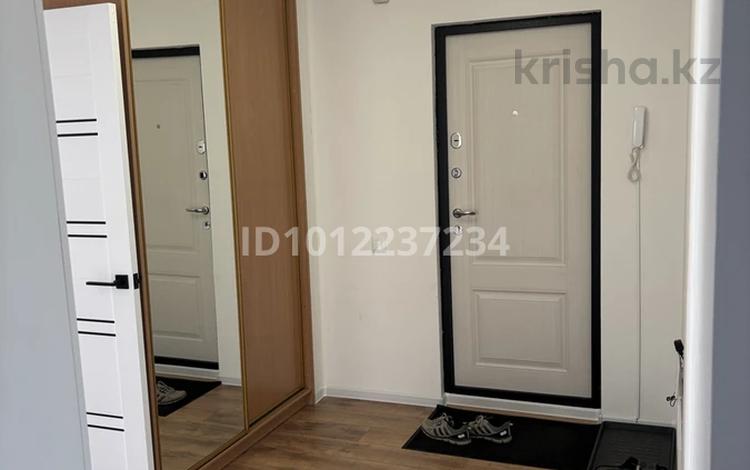2-бөлмелі пәтер · 65 м² · 3/5 қабат, Касымханова 99 — Музыкальная школа, бағасы: 250 000 ₸ в Костанае — фото 2