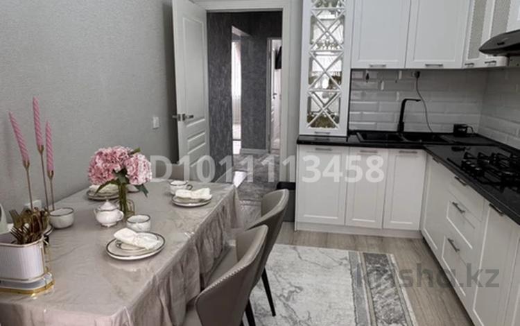 3-бөлмелі пәтер · 72 м² · 3/5 қабат, Алихан Бокейхан 11А, бағасы: 22 млн ₸ в  — фото 14