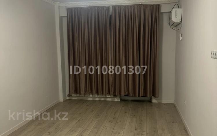 2-комнатная квартира · 60 м² · 4/13 этаж, Муратбаева 14 за 280 000 〒 в Алматы, Алмалинский р-н — фото 2