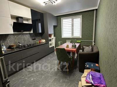 3-бөлмелі пәтер · 110 м² · 3/5 қабат, 19-ш/а. 14/2, бағасы: 28 млн ₸ в Актау, 19-й мкр
