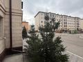3-бөлмелі пәтер · 86 м² · 2/5 қабат, Юго-Восток ш/а., Муканова 51, бағасы: 46 млн ₸ в Караганде, Казыбек би р-н