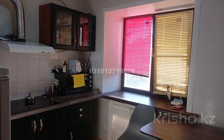2-комнатная квартира · 46 м² · 5/5 этаж, Ауэзова 6 за ~ 19 млн ₸ в Усть-Каменогорске — фото 2