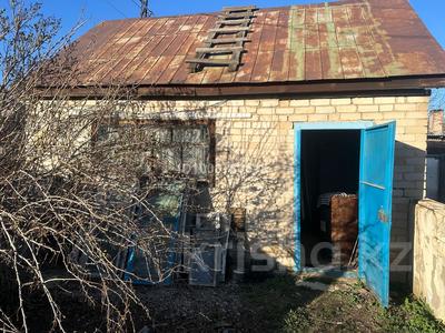 Продажа домов и дачи в Павлодарской обл.: Дача · 1 комната · 20 м² · 5 сот., Яблоневая 28 за 3.5 млн 〒 Дача · 1 комната · 20 м² · 5 сот., Яблоневая 28 за 3.5 млн 〒 в Павлодаре
