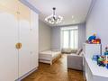 5-бөлмелі пәтер · 187 м² · 3/3 қабат, Какимбек Салыков 42, бағасы: 185 млн ₸ в Алматы, Бостандыкский р-н — фото 21