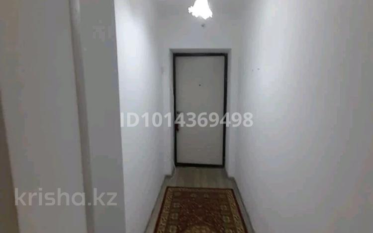 2-бөлмелі пәтер · 60 м² · 3/4 қабат, Жансугирова 100, бағасы: 8 000 ₸ в Талдыкоргане, Каратал — фото 2