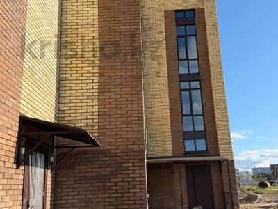 1-комнатная квартира · 55 м² · 3/3 этаж, Кизатова за ~ 22 млн ₸ в Петропавловске