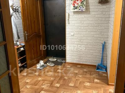 2-комнатная квартира · 52 м² · 2/6 этаж, 35-ый квартал 16 за 20 млн 〒 в Семее