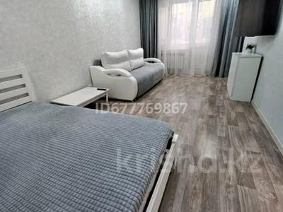 1-комнатная квартира · 36 м² · 2 этаж, 4 микрарайон за 13 000 〒 в Аксае