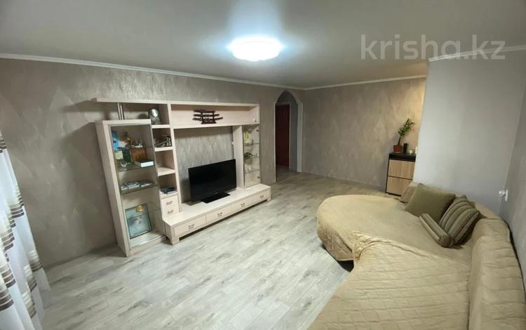 3-комнатная квартира · 65 м² · 3/9 этаж, Богембайулы 46 за 28.5 млн 〒 в Семее — фото 2