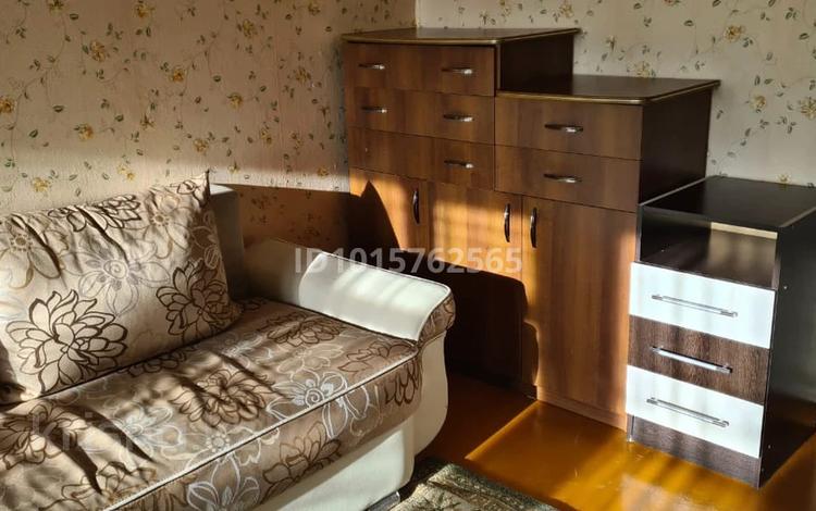 2-комнатная квартира · 48 м² · 5/5 этаж, Пришахтинск, 21й микрорайон 25 — Налоговой, рядом с магазином Искра за 120 000 ₸ в Караганде, Алихана Бокейханова р-н — фото 2