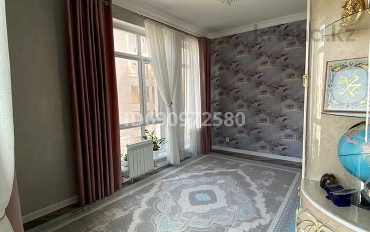 2-комнатная квартира, 60 м², 5/9 этаж, Айтеке би 9