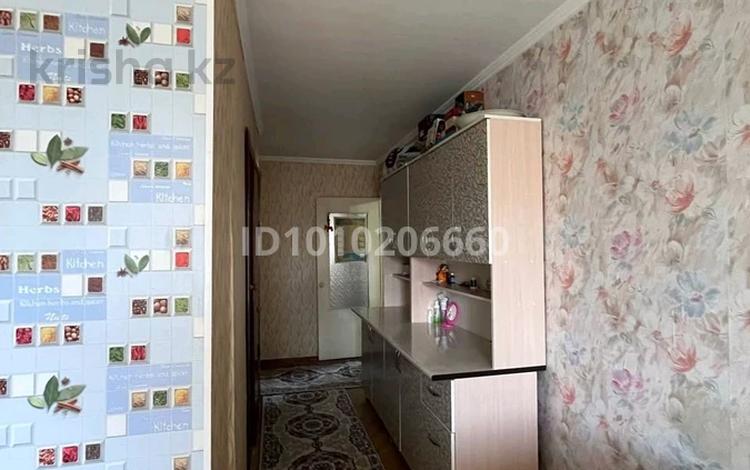 3-бөлмелі пәтер · 60 м² · 5/5 қабат, 16-й микрорайон, 16-й микрорайон — Рыскулова Шаяахметова, бағасы: 20.5 млн ₸ в Шымкенте, Аль-Фарабийский р-н — фото 6