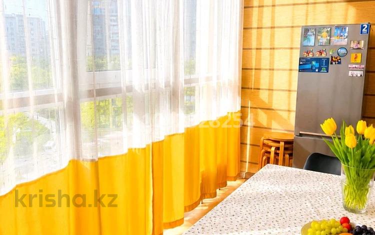 2-комнатная квартира · 57 м² · 6/13 этаж, Розыбакиева 247 за 56 млн ₸ в Алматы, Бостандыкский р-н — фото 9