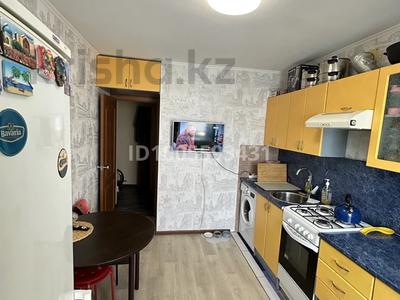 2-комнатная квартира · 59 м² · 5/5 этаж, 6 мкр 48 за 11 млн 〒 в Лисаковске