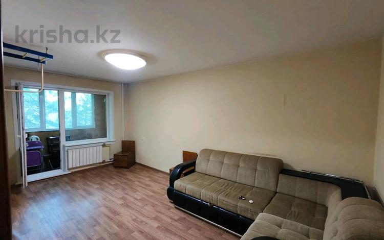 1-комнатная квартира · 38 м² · 3/5 этаж, мкр Алмагуль, Радостовца за 180 000 ₸ в Алматы, Бостандыкский р-н — фото 2