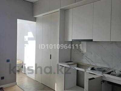 2-комнатная квартира · 56 м² · 1/5 этаж, мкр. Алтын орда 42/1 — Мұстафа шокая/алаш проспект за 180 000 ₸ в Актобе