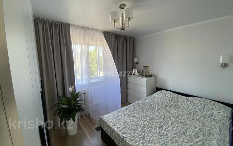 2-комнатная квартира · 55 м² · 3/5 этаж, 2 мкрн 17 за 30 млн ₸ в Есик — фото 2
