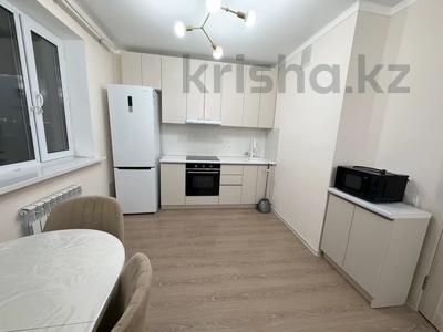 2-комнатная квартира · 60 м² · 12/14 этаж, ул. Абикен Бектуров 17 — Туран за 240 000 ₸ в Астане, Есильский р-н