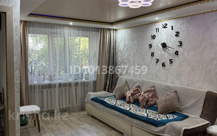 2-комнатная квартира · 42.9 м² · 1/5 этаж, Пришахтинск, Зелинского 30/2 — Центр за 12.5 млн ₸ в Караганде, Алихана Бокейханова р-н — фото 11