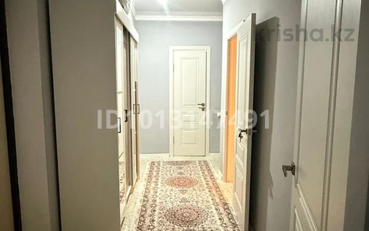 2-комнатная квартира · 68 м² · 7/9 этаж, мкр. Алтын орда, Мкр. Батыс-2 1Д за 28.5 млн ₸ в Актобе — фото 2