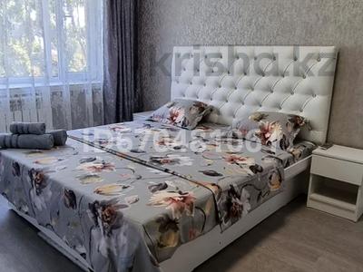 1-бөлмелі пәтер, 28 м², 5/5 қабат тәулігіне, Момышулы 25, бағасы: 12 000 〒 в Шымкенте, Абайский р-н