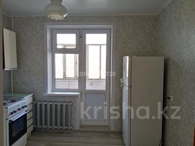 2-комнатная квартира · 56 м² · 3/5 этаж, мкр 8 улица Гришина за 16.3 млн 〒 в Актобе