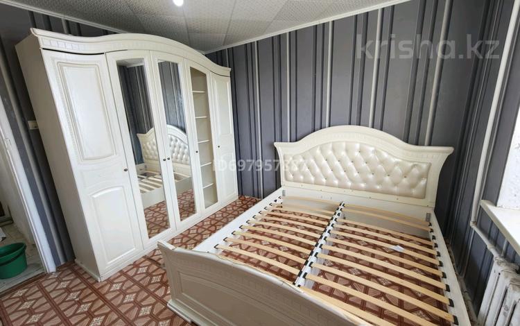 2-комнатная квартира · 46 м² · 8/9 этаж, мкр 8 290 за 120 000 ₸ в Актобе — фото 14