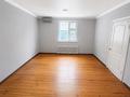 Отдельный дом · 4 комнаты · 180 м², Пушкина 77 — Алиева-Пушкина угловой дом за 350 000 ₸ в Атырау — фото 3