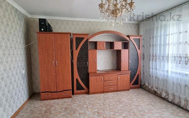 2-бөлмелі пәтер · 52.1 м² · 5/5 қабат, ул. Машхур Жусупа 52, бағасы: 15 млн ₸ в Экибастузе — фото 2