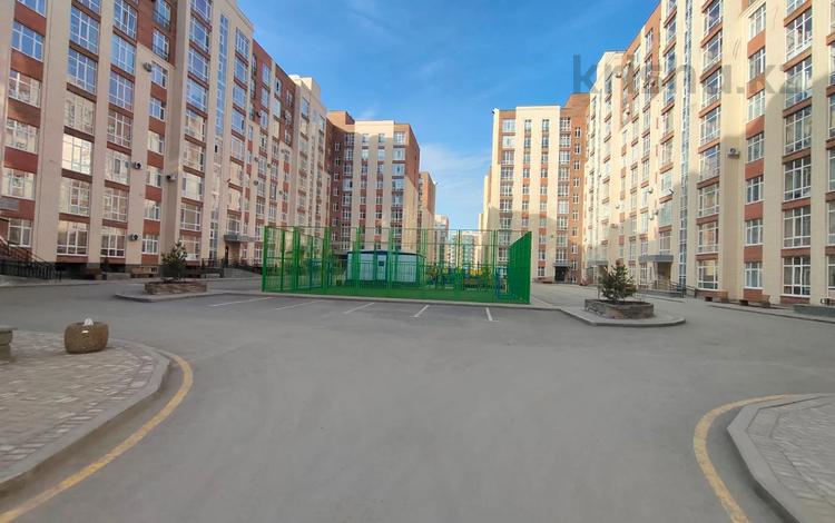 3-комнатная квартира, 64 м², 2/10 этаж, мкр Юго-Восток, микрорайон Байкена Ашимова 21 за 30.9 млн 〒 в Караганде, Казыбек би р-н — фото 21