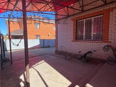 Отдельный дом · 5 комнат · 304 м² · 7.5 сот., Гулдер за 70 млн 〒 в Актобе