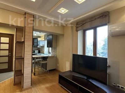 3-бөлмелі пәтер · 60 м² · 3/5 қабат, Пр-т Достык 114, бағасы: 390 000 ₸ в Алматы, Медеуский р-н