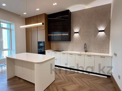 4-комнатная квартира · 200 м², Туркестана 16/3 за 2.5 млн ₸ в Астане, Есильский р-н