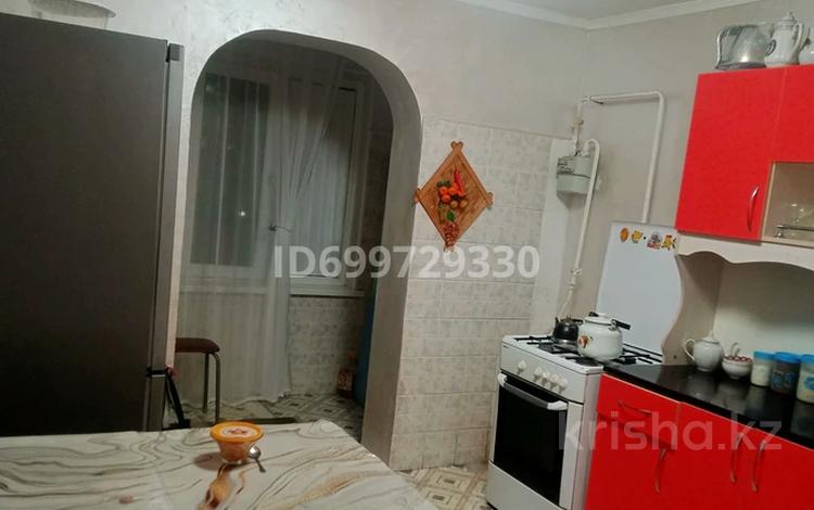 3-комнатная квартира · 70 м² · 3/5 этаж, 5мкр 9 — Парк Жансая за 13 млн ₸ в Кульсары — фото 2