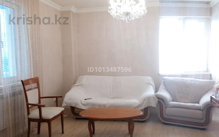 2-комнатная квартира · 60 м², Сарайшык 5 за 300 000 ₸ в Астане, Есильский р-н — фото 4