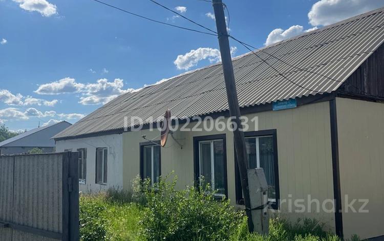 Отдельный дом · 3 комнаты · 90 м² · 10 сот., мкр 41-й разъезд, Мкр 41-й разъезд 4 — Актогай за 11 млн 〒 в Актобе — фото 2