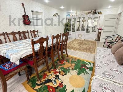 Отдельный дом · 28 комнат · 730 м² · 10 сот., Байсеитова 108 за 98 млн 〒 в Астане, Сарыарка р-н