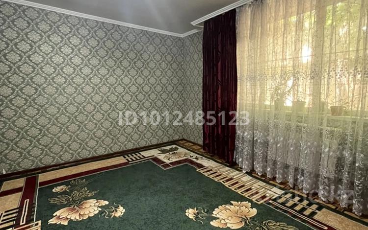 2-бөлмелі пәтер · 45 м² · 1/5 қабат, Қаратөбе тас жолы 44, бағасы: 13 млн ₸ в Шымкенте, Енбекшинский р-н — фото 2