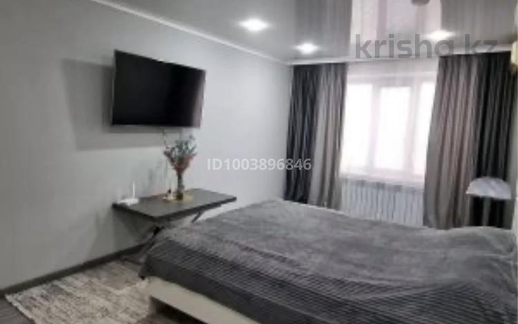 2-бөлмелі пәтер · 60 м² · 2/5 қабат, Абылайхана 9 — Пушкина, бағасы: 20 000 ₸ в Астане, Алматы р-н — фото 2