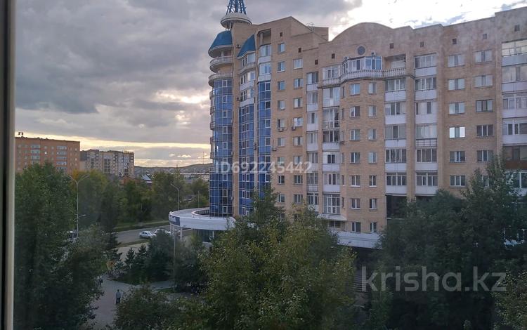 3-комнатная квартира, 62.5 м², 5/6 этаж, Бауыржана Момышулы 55 — Аллея славы за 22 млн 〒 в Кокшетау — фото 2