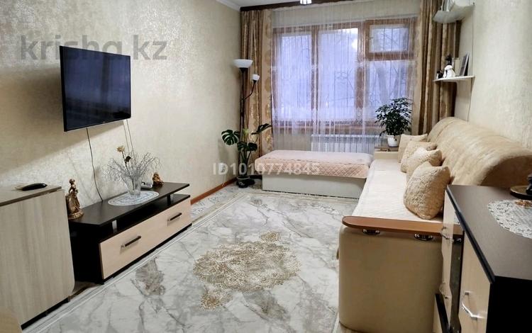 1-комнатная квартира · 40 м² · 1/5 этаж, мкр 5, Алии Молдагуловой — Возле вечного огня за 12.5 млн ₸ в Актобе — фото 2
