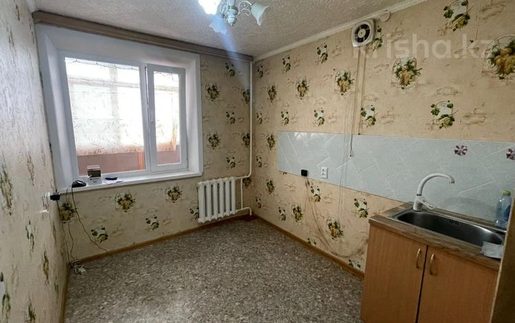 2-комнатная квартира, 54 м², 5/10 этаж, камзина 364 за 15.5 млн 〒 в Павлодаре — фото 9