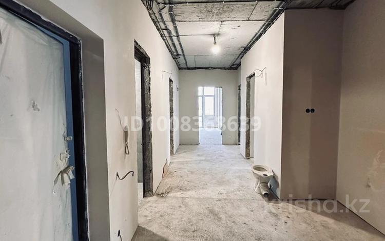 4-комнатная квартира · 167 м² · 3/10 этаж, 17-й мкр 25 — Пересечение 13мкр за 62 млн 〒 в Актау — фото 3