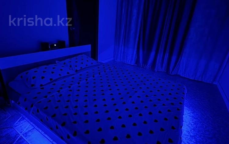 1-бөлмелі пәтер · 100 м² · 5/5 қабат, Шиловского 11 — Сзади Биосферы, бағасы: 13 000 ₸ в Хромтау — фото 2